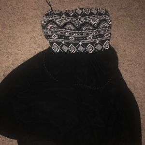 Back and white graphic dress